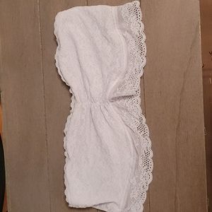 A Lacey strapless bra